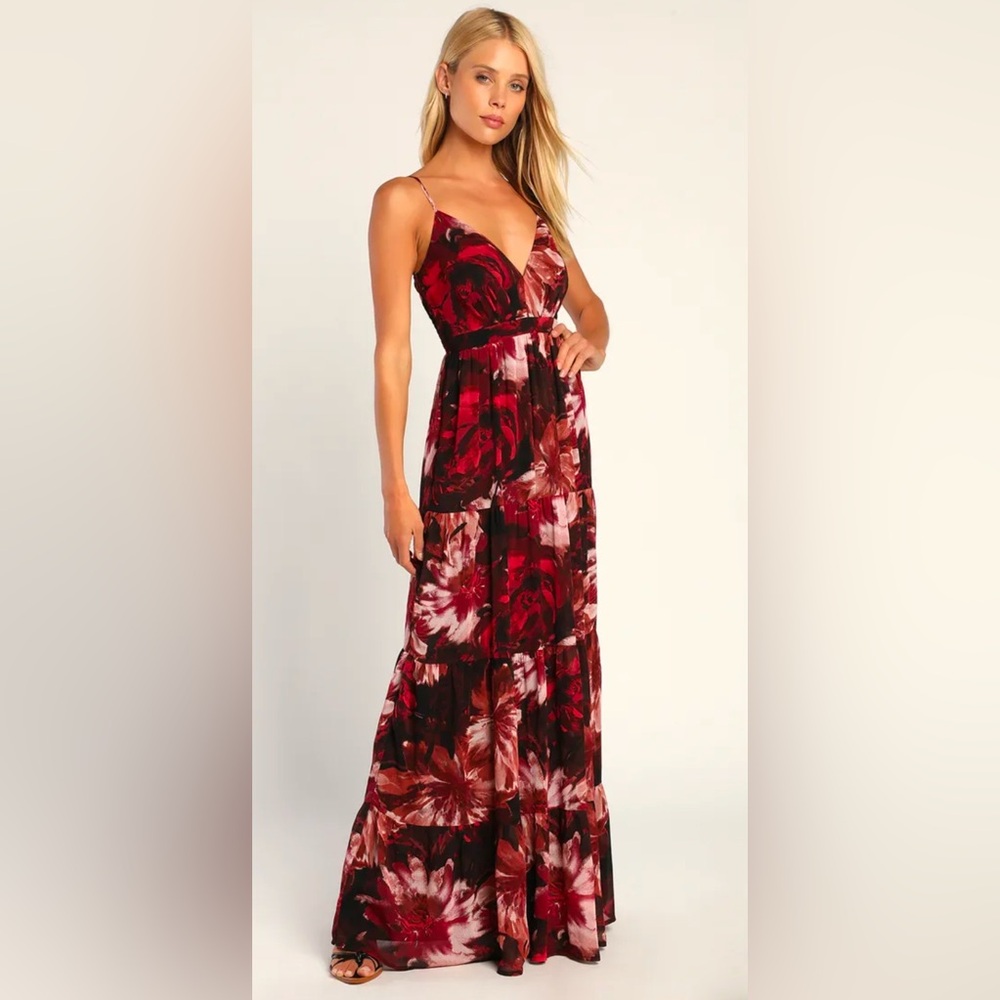 Lulu’s Floral Print Tiered Maxi Dress, Size Small, Excellent Condition